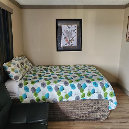 Alahart Motel Dawson Creek Eksteriør bilde